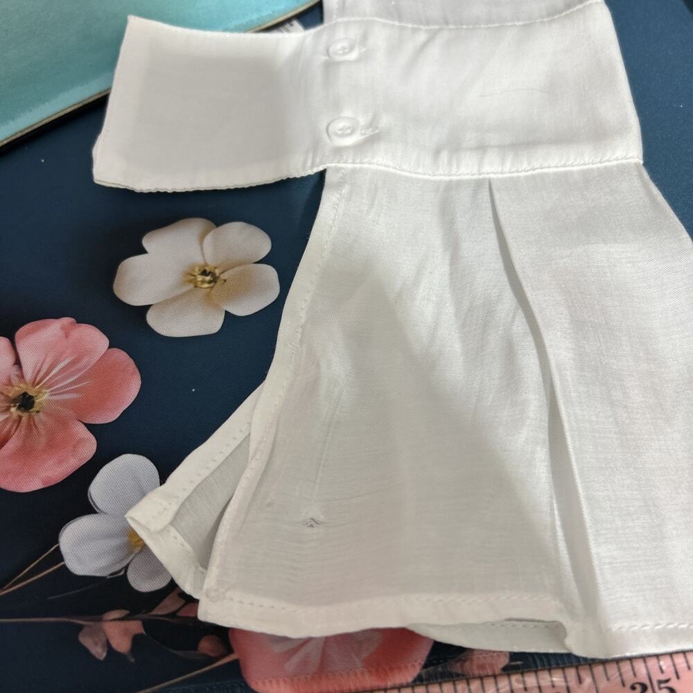 Fashion Nova Kaelie Satin Crop Top Off White Sz Small Long Bell Sleeve New - Picture 14 of 14